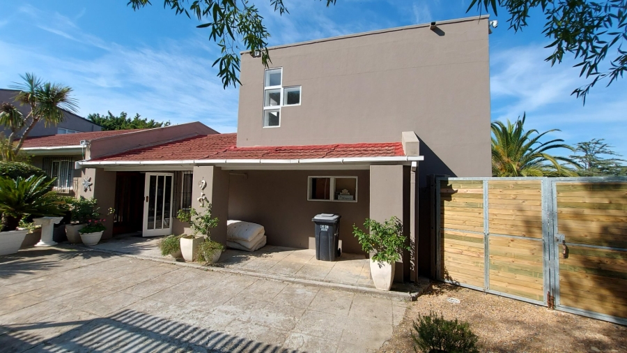 10 Bedroom Property for Sale in Montclair Western Cape